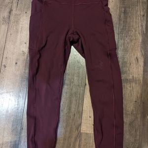 Lululemon invigorate cassis